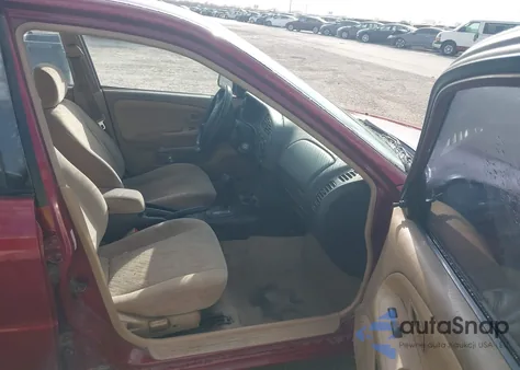 2000 Mitsubishi Mirage De z USA, uszkodzony, nr VIN JA3AY26C8YU012118